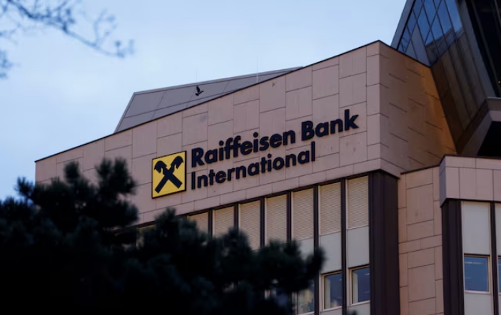 США предупредили, что доступ Raiffeisen к долларовой ...