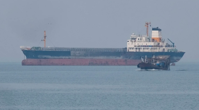 США расширяют санкции против танкеров и компаний, ...